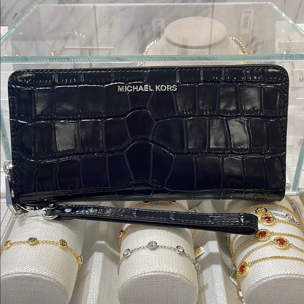 Michael Kors JtSet Travel Metallic Crocodile Embossed Leather Continental Wallet